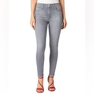 Joes Jeans Skinny Ankle 26